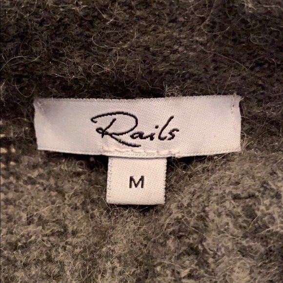 Rails - Olive and black cheetah print sweater - Picture 3 of 3